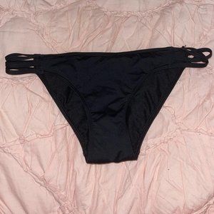 ABERCROMBIE & FITCH BLACK BIKINI BOTTOMS